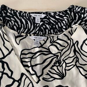 Lot of 2 Nine West Black and White Abstract Dress/Career Tops